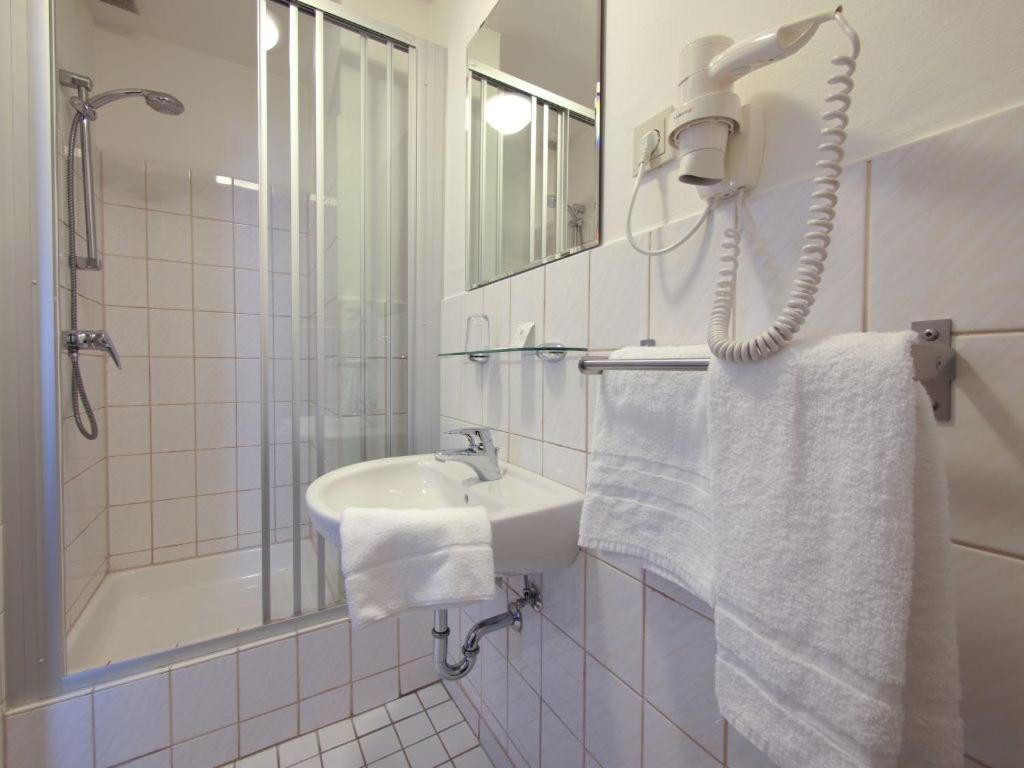 זיגן Berghotel Johanneshoehe חדר תמונה