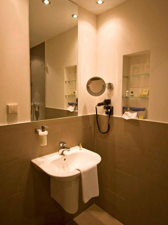 זיגן Berghotel Johanneshoehe מראה חיצוני תמונה
